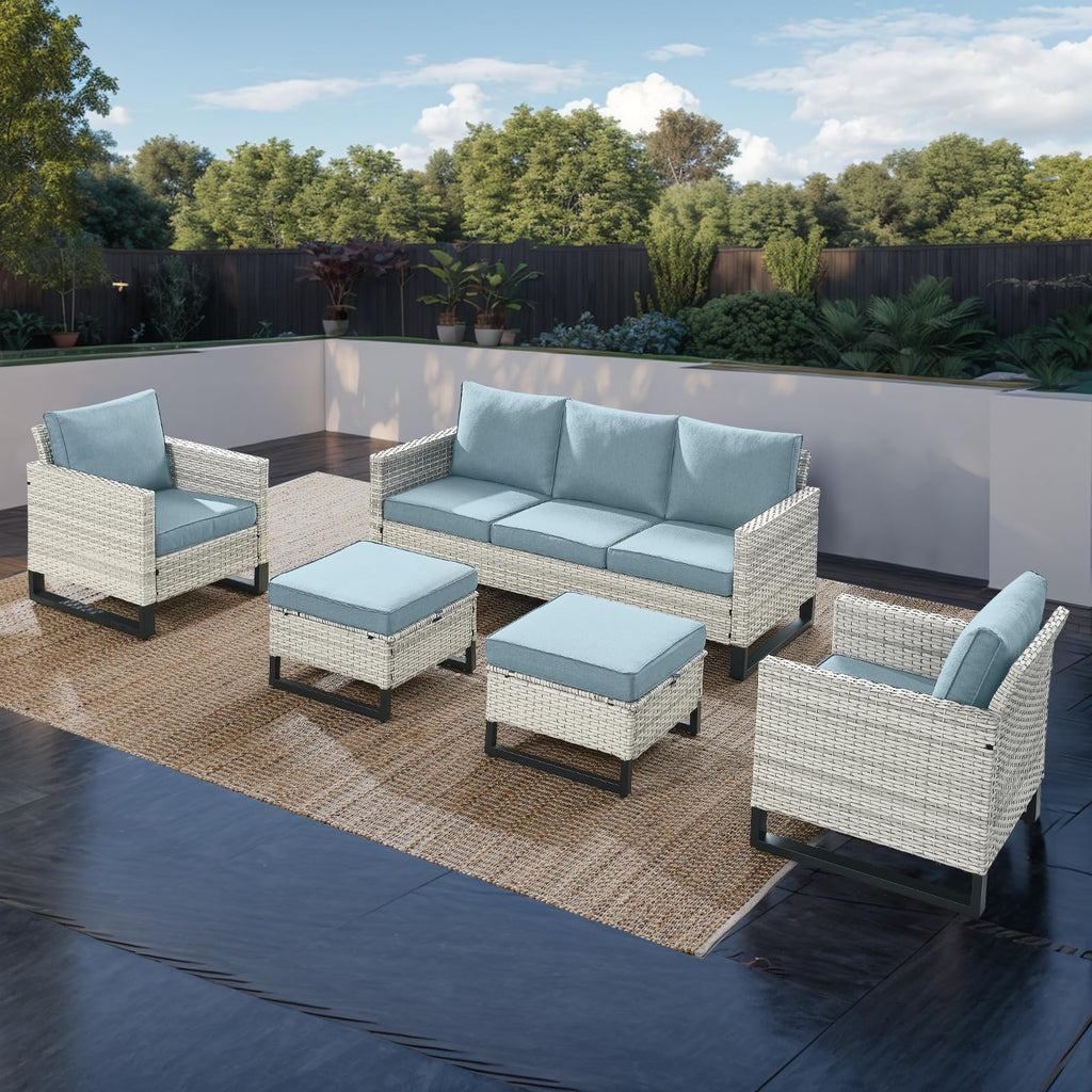 Wicker Patio Furniture Set of 5 O765