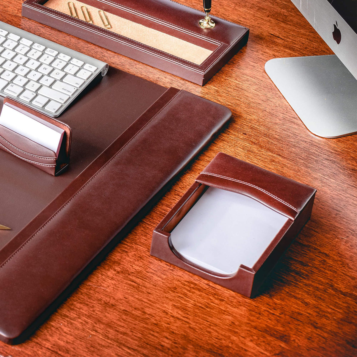 Chocolate Brown Leather 8 Piece Desk Set B326
